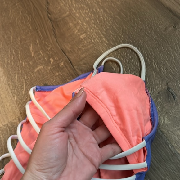 size small BODY GLOVE one piece bathing suit, purple/white - Picture 6 of 6